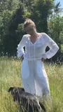 Ensemble composé d'un haut à col en V en lin mélangé et d'un pantalon large