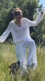 Ensemble composé d'un haut à col en V en lin mélangé et d'un pantalon large 