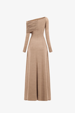 Asymmetrisches, schulterfreies, gerafftes Maxikleid mit hoher Taille 