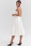 Trägerloses Korsett-Midikleid mit ausgestelltem Rock 
